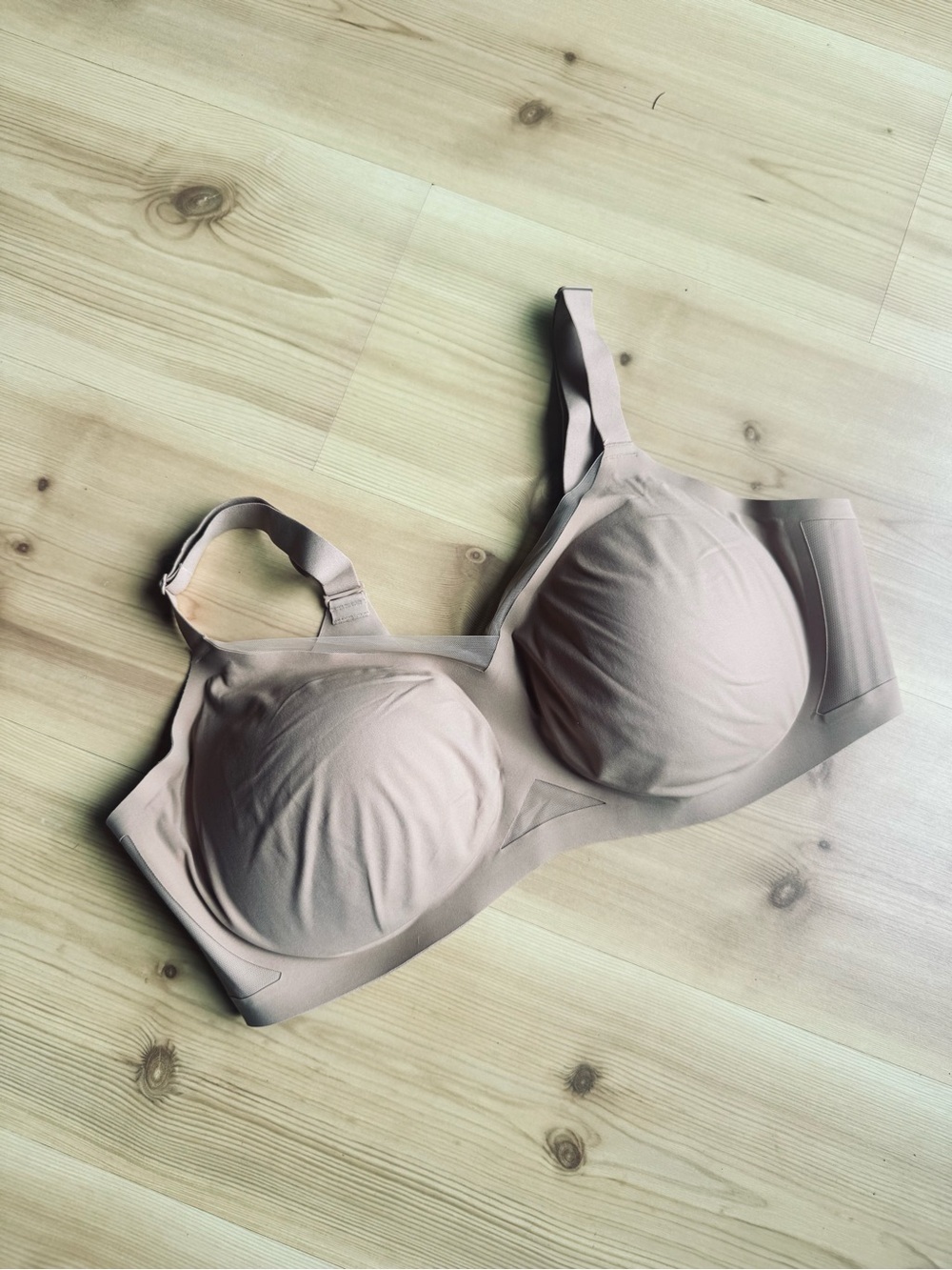 Honeylove Seamless Nude Bra in Light Beige